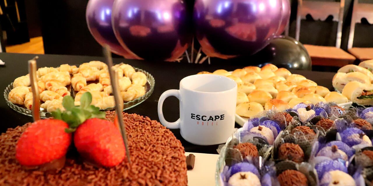 sua-festa-de-aniversario-vira-evento-com-jogo-de-fuga-buffet-e-diversao-capa